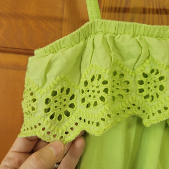 Old Navy lime green eyelet lace ruffle dress 6 7 6-7 - Picture 3 of 6